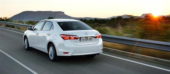 نقد و بررسی رانندگی خودرو