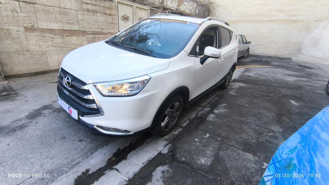 تصویر جک S3 مدل 1402 ا اتوماتیک اتوماتیک