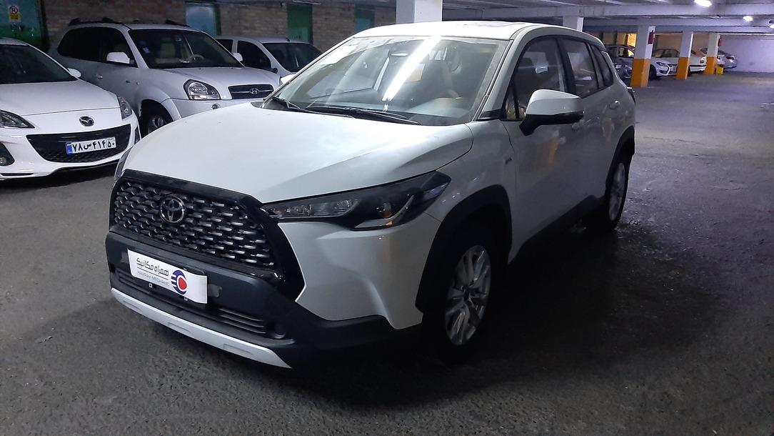 تصویر تویوتا کرولا کراس مدل 2025 ا هیبرید موتور 2000 هیبرید موتور 2000