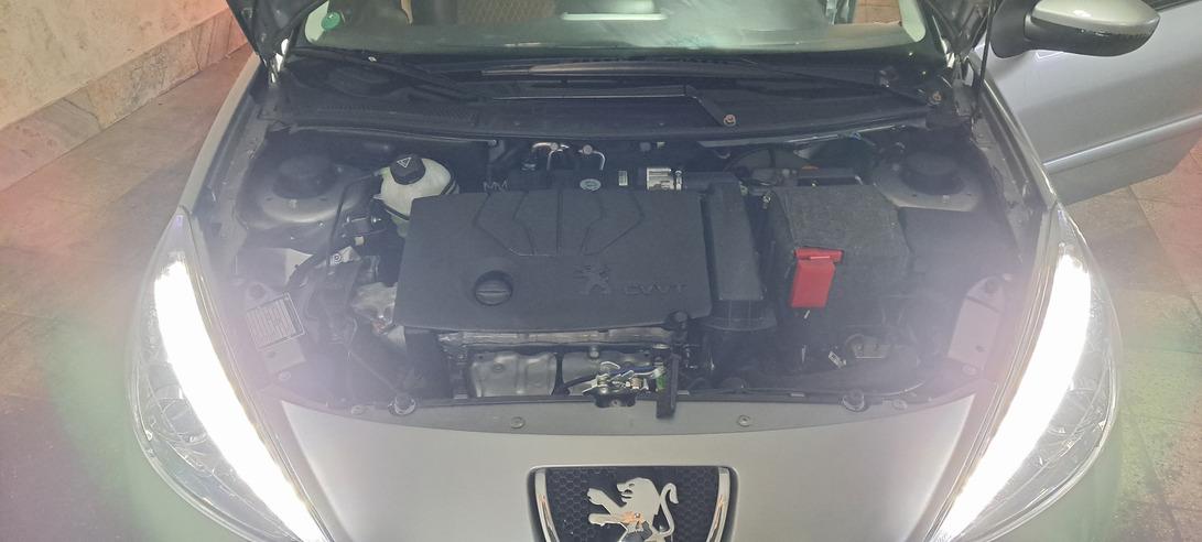 تصویر پژو 207 مدل 1404 ا دنده ای سقف شیشه ای - TU5P دنده ای سقف شیشه ای - TU5P