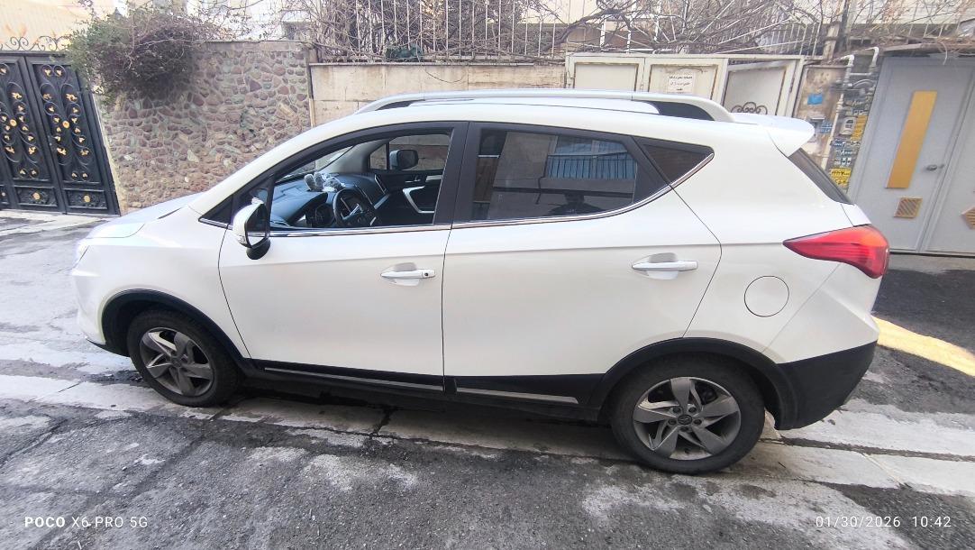 تصویر جک S3 مدل 1402 ا اتوماتیک اتوماتیک