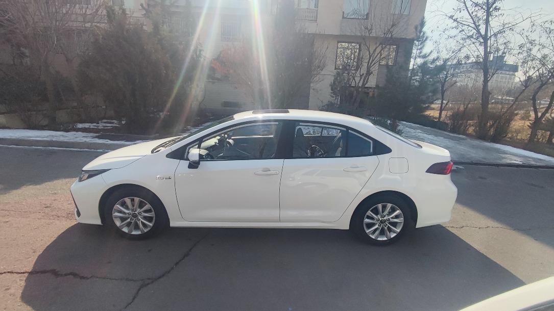 تصویر تویوتا کرولا مدل 2024 ا هیبرید موتور 1800 فول هیبرید موتور 1800 فول