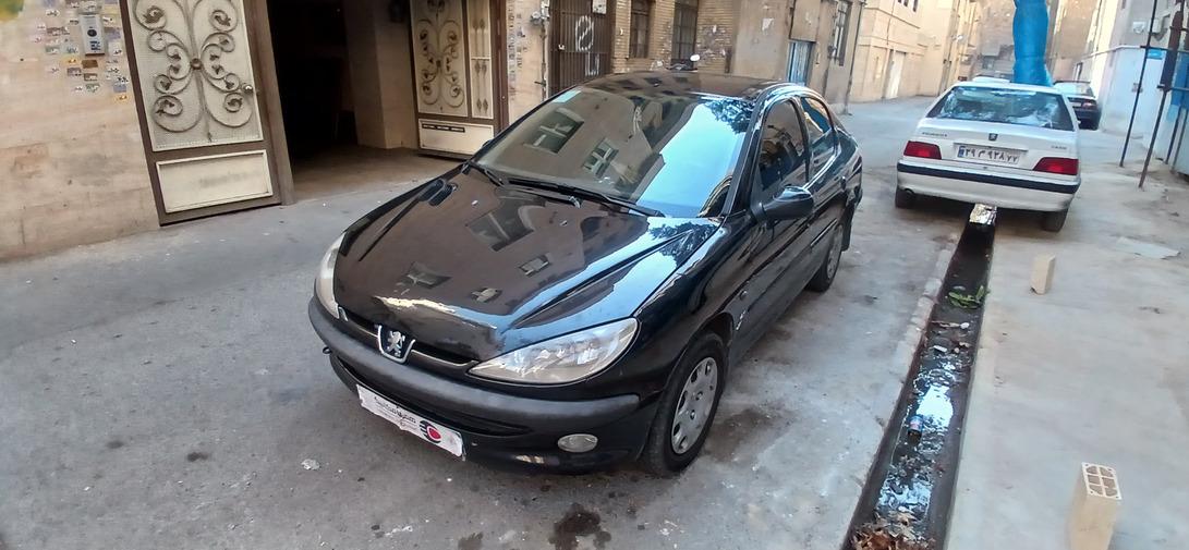 تصویر پژو 206 صندوقدار مدل 1394 ا V8 V8