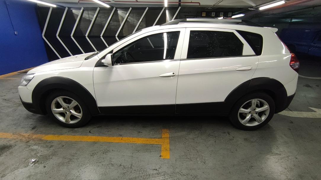 تصویر دانگ فنگ H30 cross مدل 1396 ا اتوماتیک اتوماتیک