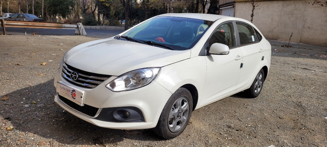 خرید و فروش جک J4 اتوماتیک مدل 1401 نقد و اقساط – همراه مکانیک