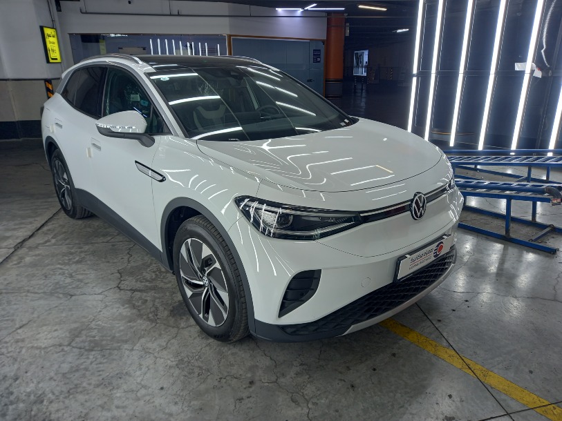 خرید و فروش فولکس ID4 برقی مدل 2024 نقد و اقساط – همراه مکانیک