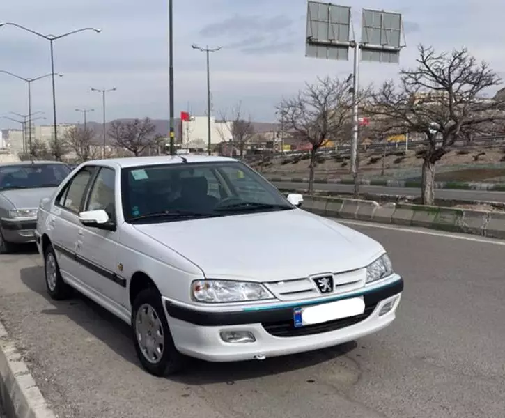 تفاوت پژو پارس سال و پژو slx 405 از نظر طراحی