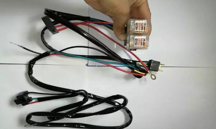 آیا استفاده از سیم به جای فیوز توصیه میشود؟