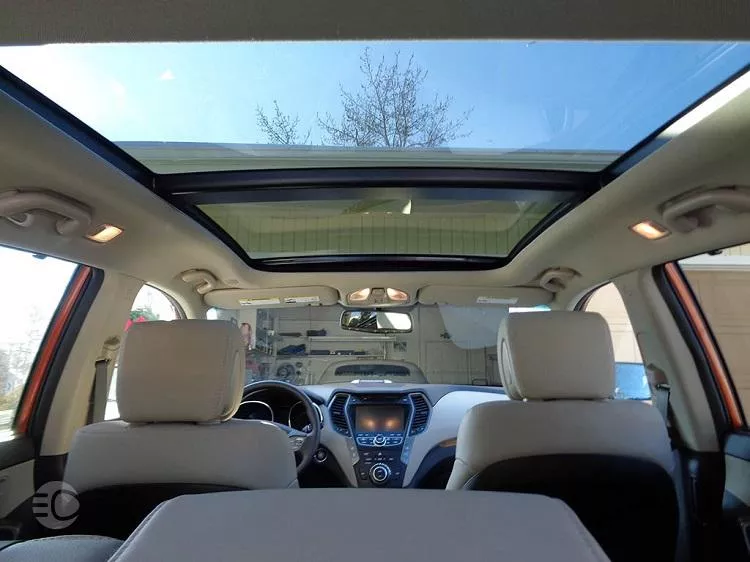 سقف پانوراما سانروف (Panoramic Sunroof)