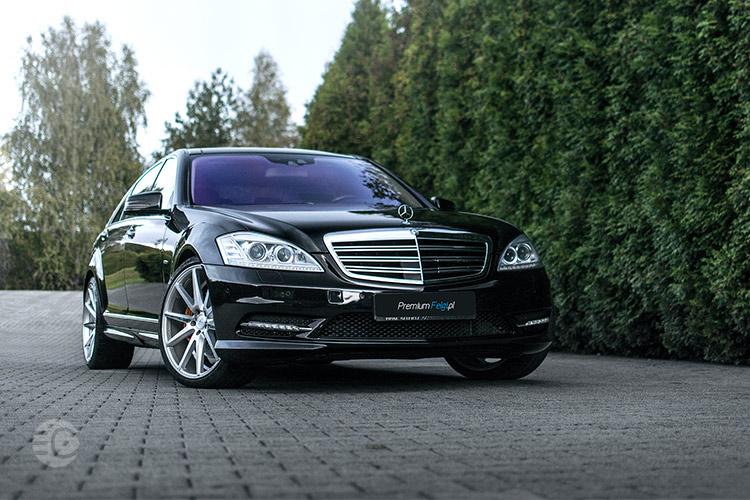 مرسدس بنز S 500 نسل پنجم فیس‌لیفت (W221)