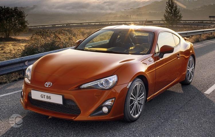 تویوتا GT86