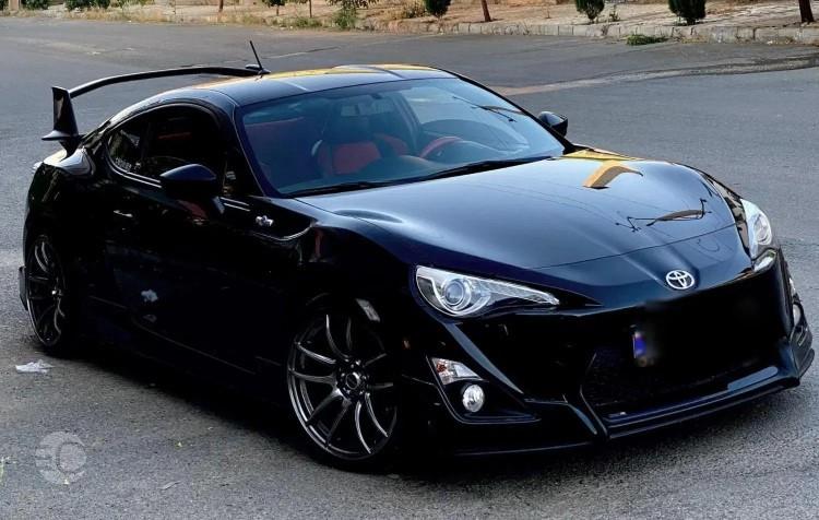 تویوتا GT86