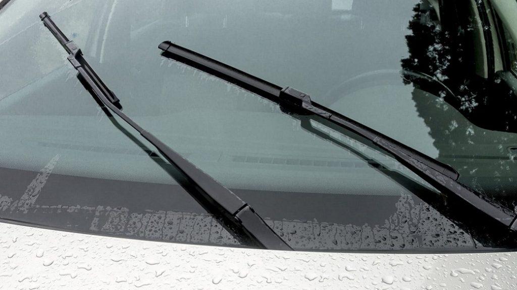 کار نکردن برف پاک کن خودرو