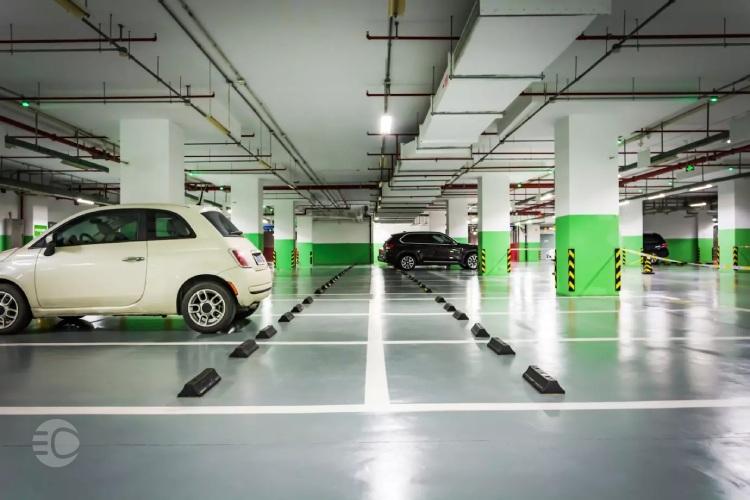 قوانین پارکینگ مزاحم