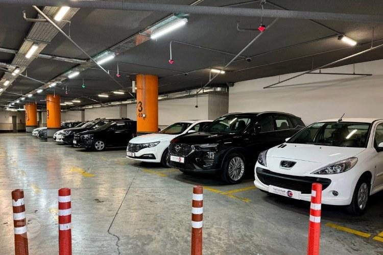 نحوه انتخاب بهترین خودرو برای خرید اقساطی بر اساس آمارهای همراه مکانیک