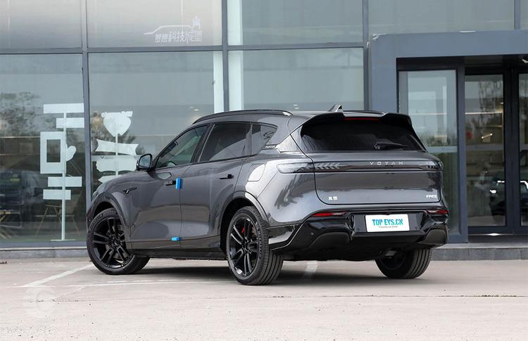 تجربه رانندگی وویا فری 