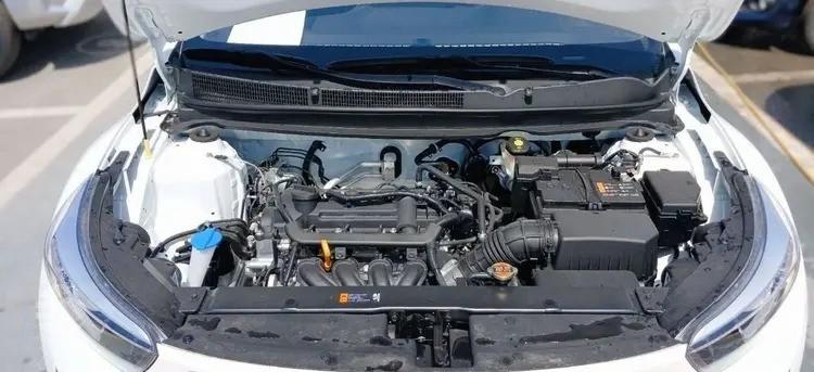 مشخصات کیا استونیک