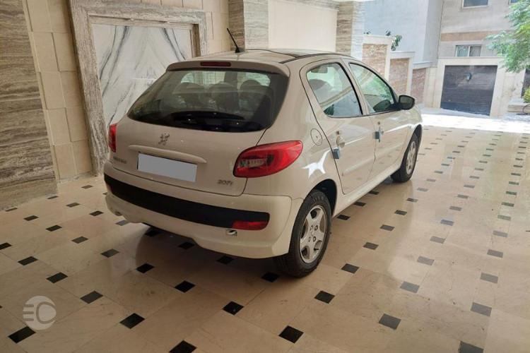 پژو 207 سقف شیشه ای 
