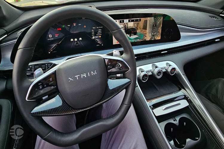 بررسی Xtrim TXL از نظر طراحی داخلی